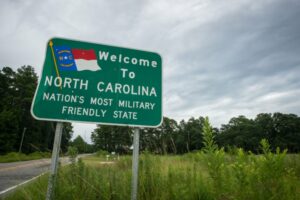 Cuestionan las donaciones políticas de los juegos de azar de Carolina del Norte