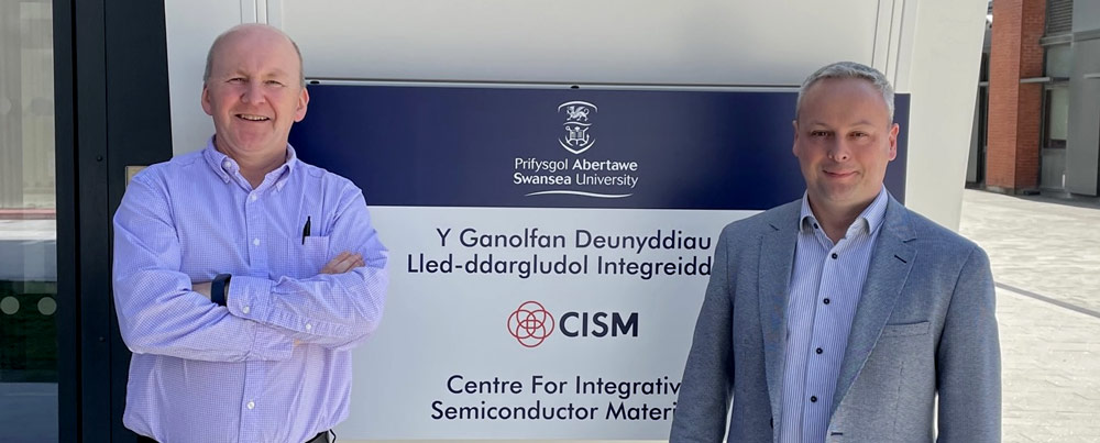 South Wales Compound Semiconductor Cluster CS-yhdistetyt takoyhteydet SMARTNano Northern Irelandin kanssa