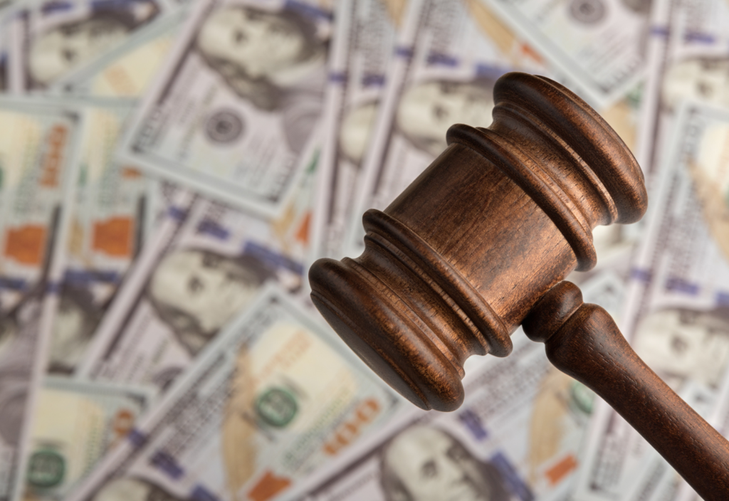 Izterjava odvetniških stroškov v pravdnih postopkih glede konoplje