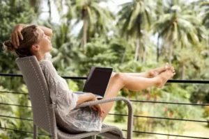 The Rise of Digital Nomads: The Why & How of This Popular Lifestyle Trend - IotWorm