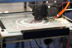 The Rise of On-Demand Manufacturing: Hvordan 3D-printing ændrer spillet! - Supply Chain Game Changer™