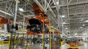 De VS bouwen fabrieken in een enorm snel tempo - Autoblog
