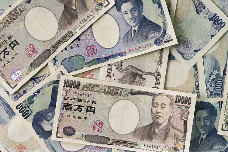 USD/JPY langes Jaapani sekkumishirmude tõttu aasta tipust alla 145.00, USA PCE inflatsioon