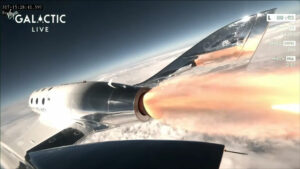 Virgin Galactic lanserar sin första kommersiella flygning till rymden