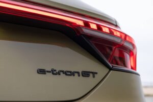 שבוע עם: אודי RS e-tron GT 2023 - לשכת דטרויט