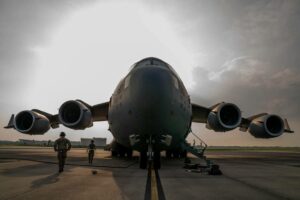 Flygvapnets största mobilitetsövning någonsin för att bevisa skicklighet i Stilla havet