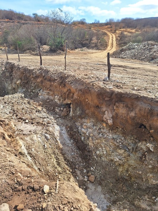 Cannot view this image? Visit: https://platoaistream.com/wp-content/uploads/2023/07/atlas-lithium-expands-anitta-pegmatite-trend-to-2-3-kilometers-confirms-near-surface-mineralization-with-trenching-1.jpg
