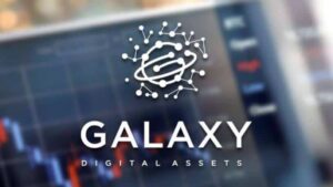 Miliarder, dyrektor generalny Galaxy Digital, planuje przenieść część personelu USA za granicę, ale nie chce „odwrócić środkowego palca” w SEC