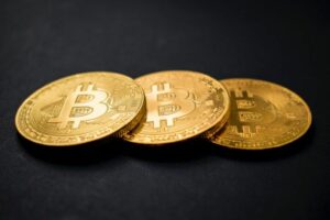 Le prix du bitcoin ($ BTC) pourrait en être aux «premières étapes» d'une courte compression, déclare Willy Woo, analyste populaire sur la chaîne