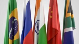 BRICS-valuta står inte på agendan för toppmötet för ledare – nationer ska fokusera på de-dollarisering