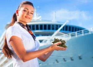 هل يمكنك إحضار الأعشاب الضارة على متن سفينة سياحية؟ - المياه الدولية وموانئ النداء مهمة!