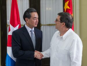 Связи Китая с Кубой и растущее присутствие в Латинской Америке вызывают обеспокоенность