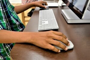 Ciberseguridad en el aula: lo que pueden hacer los docentes