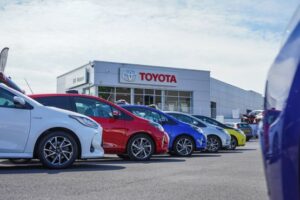 FRF Group ostaa Marshall Toyotan ja Lexuksen esittelytilat