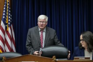 House GOP gây áp lực cho Lầu Năm Góc về việc thiếu trách nhiệm giải trình tài chính