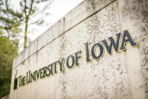 Jucătorul din Iowa anulează Big Ten Media din cauza sondei de jocuri de noroc