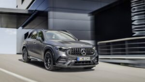 Mercedes-AMG GLC ups the ante with hybrid power for 2025 - Autoblog