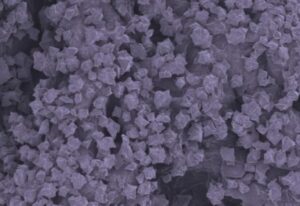 Nanomaterial-coated fabric destroys chemical warfare agents – Physics World