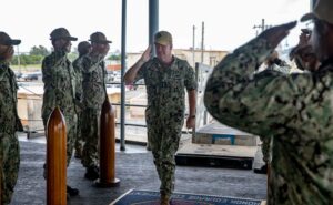 Tyynenmeren laivasto lähtee Washingtoniin: Kuinka adm. Paparo jalostaa laivastoa