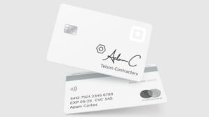 Square lansează cardul de credit pentru vânzători