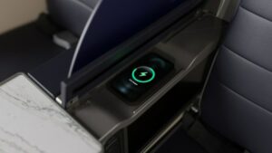 United Airlines debuts wireless charging onboard
