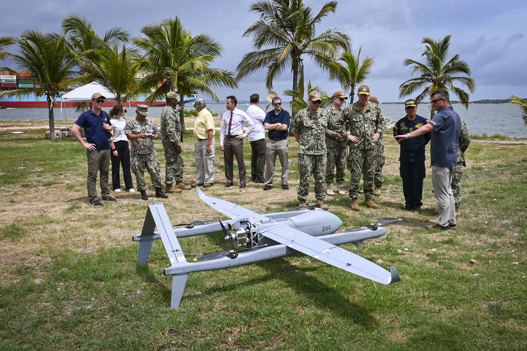 ABD Donanması, 4. Filo tatbikatında insansız hava araçlarını 'faal hale getiriyor'