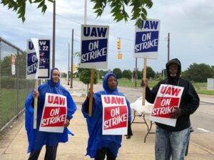10-dniowy strajk UAW może spowodować ponad 5 miliardów dolarów strat ekonomicznych – biuro w Detroit