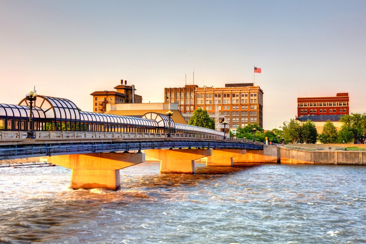 9 Most Affordable Places to Live in Iowa