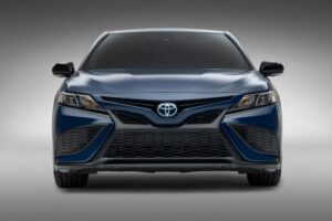 En uke med: 2023 Toyota Camry SE Hybrid Nightshade - Detroit Bureau