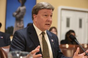 Wetgever uit Alabama geeft 'extreem-linkse' politiek de schuld van de beslissing van het SPACECOM-hoofdkwartier