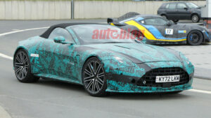 Hình ảnh gián điệp của Aston Martin Vantage Volante lộ gương mặt tươi tắn - Autoblog