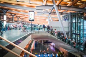 Az Avinor 15%-os növekedésről számol be a nyári utazások számában a norvég repülőtereken