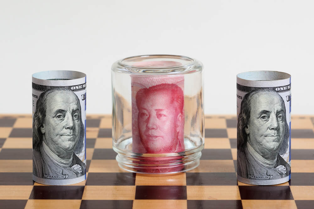 Китай усиливает защиту юаня