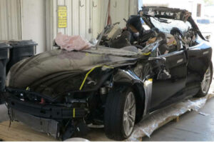 Khẳng định: Tesla biết Autopilot gây ra cái chết nhưng không khắc phục