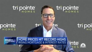 Kuluttajat ovat sopeutuneet "uuteen normaaliin" 6 prosentin asuntolainojen korkoon, sanoo Tri Pointe Homesin toimitusjohtaja