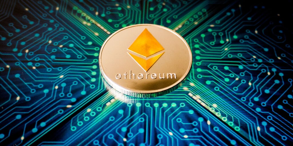 Ethereum Staking Is Booming—But Value of DeFi Assets Keeps Falling - Decrypt