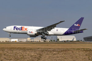 FedEx Express juhlii 50. Boeing 777F:n saapumista