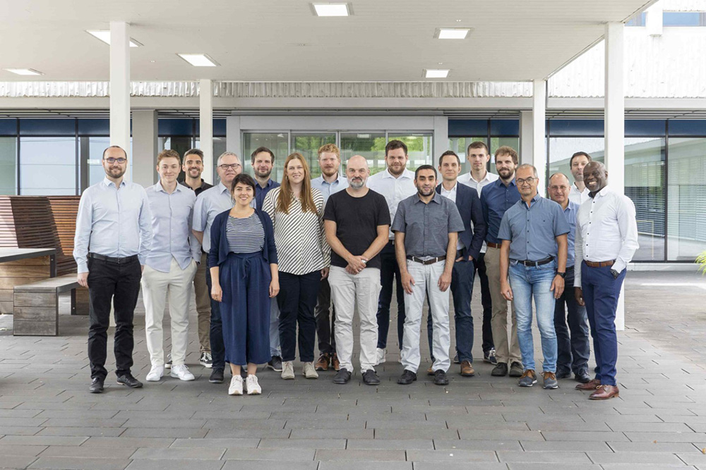 On 17 July, consortium partners Fraunhofer IAF, University of Stuttgart, Robert Bosch and Ambibox met in Freiburg for the official kick-off of the GaN4EmoBiL project.