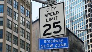 NYs kroniske fartsholdere kan bli pålagt å installere fartsbegrensere - Autoblogg