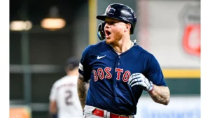 Red Sox Tie Series med Astros etter Game Four Slugfest