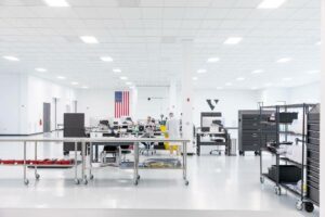 La startup de satélites True Anomaly abre una fábrica en Colorado