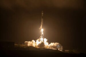 SpaceX tarjoaa keskikaltevuuden pienille sat-autojen laukaisuja