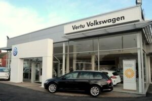 Vertu Motors bleibt trotz der Herausforderungen bei der Versorgung mit Elektrofahrzeugen und Gebrauchtwagen optimistisch