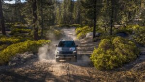 El Jeep Compass 2024 recibe actualizaciones visuales menores y neumáticos nuevos - Autoblog