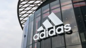 Adidas lansira NFT Artist Residency, ki združuje digitalna in fizična sodelovanja
