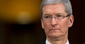 Apple perdió 200 mil millones de dólares en valoración en solo 2 días después de que China prohibiera a los empleados gubernamentales usar iPhones