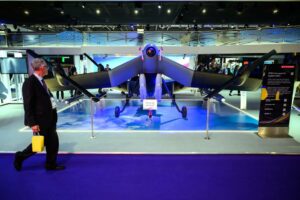 BAE Systems e QinetiQ firmano un patto sulla collaborazione con i droni