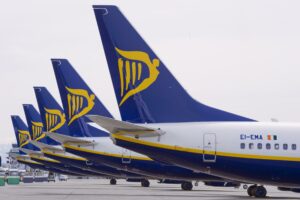 比利时瑞安航空飞行员将于 14 月 15 日至 XNUMX 日举行罢工：取消航班清单