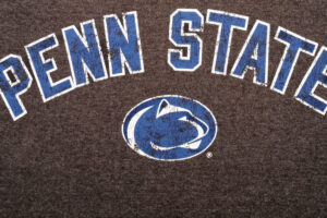 Stavniki se pritožujejo, da Penn State pokriva razpon
