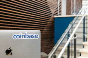 Coinbase Leads U.S. Crypto Owners in Push for Legal Reform